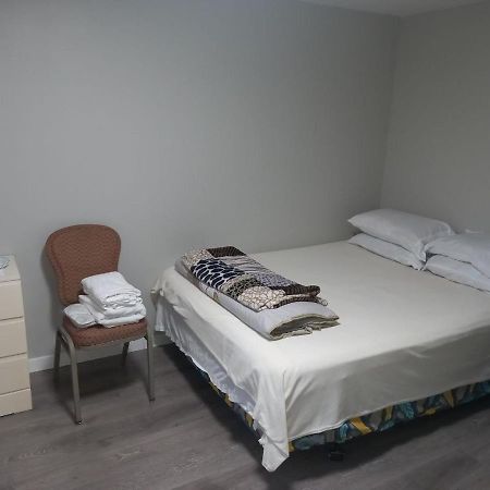 Apartament Green&White House Coquitlam Zewnętrze zdjęcie