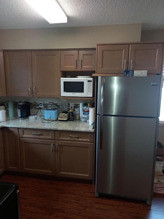 Apartament Green&White House Coquitlam Zewnętrze zdjęcie