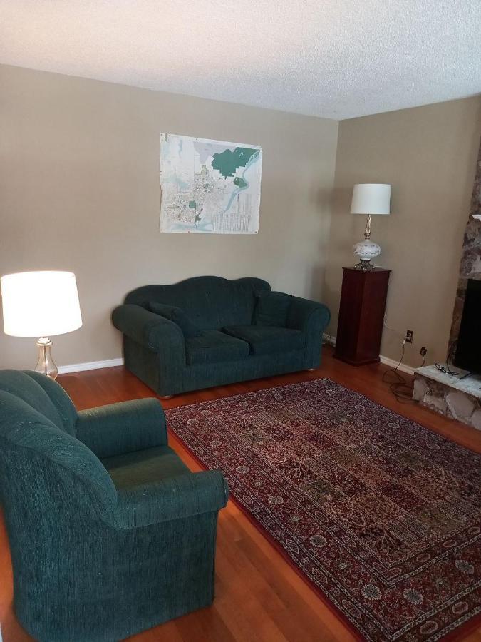 Apartament Green&White House Coquitlam Zewnętrze zdjęcie